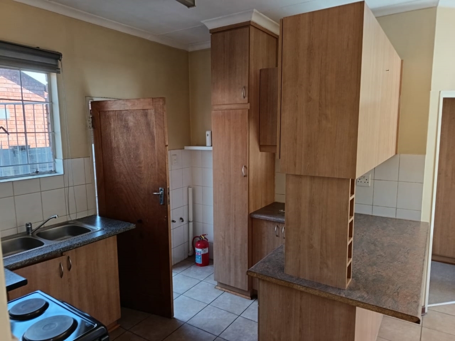 To Let 2 Bedroom Property for Rent in Noordhoek Free State